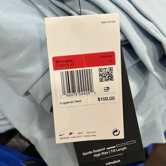 Nike Yoga Luxe‎ High Waisted Crop Leggings Athletic Workout Blue Womens XL NWT - Picture 10 of 12